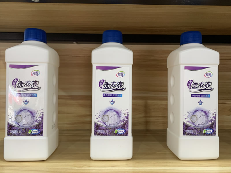 衣物洗護中洗衣液和洗衣粉究竟應(yīng)該怎么選？